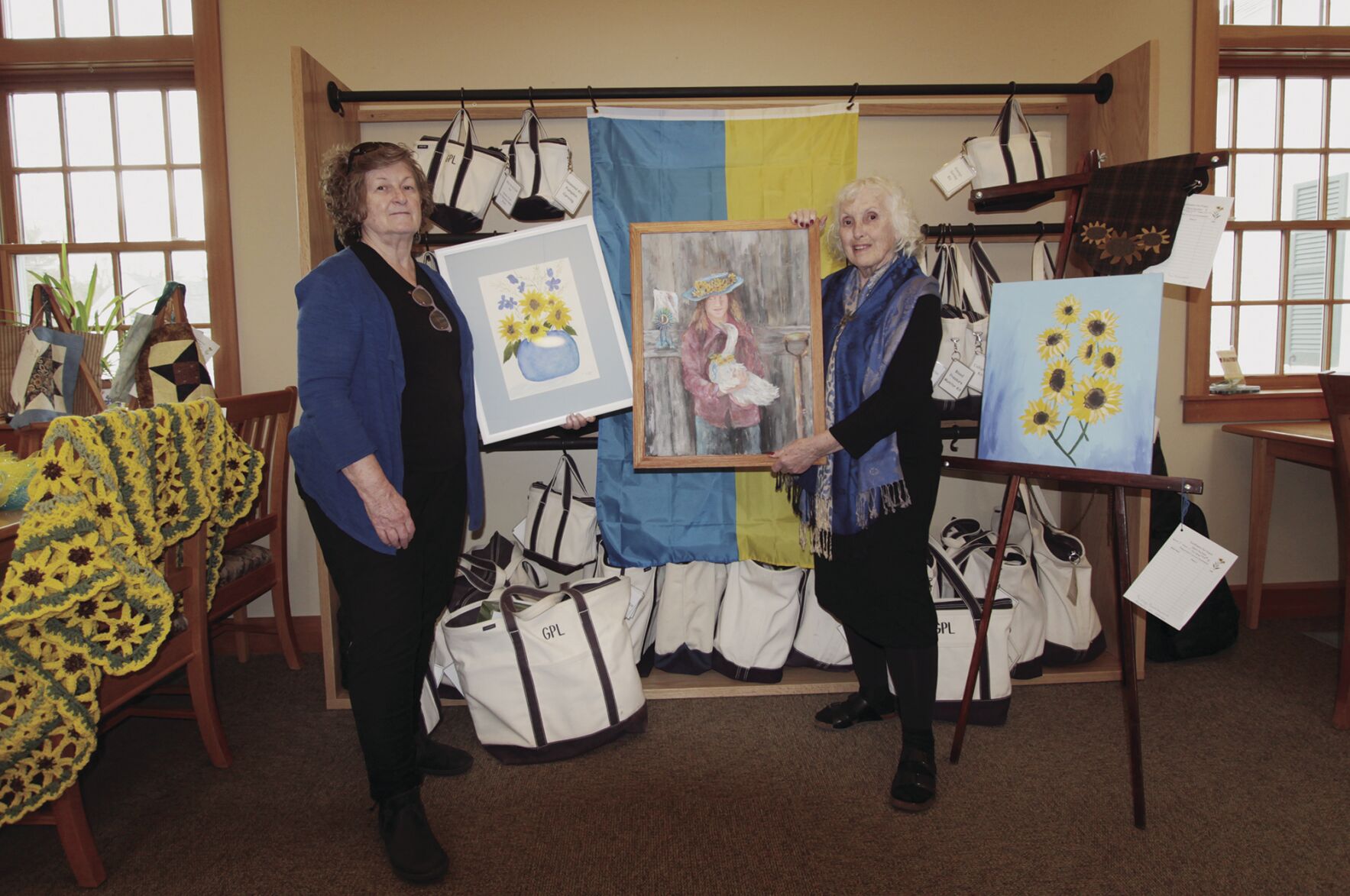 Flowers for Ukraine: Gilford painting group hosts silent charity auction